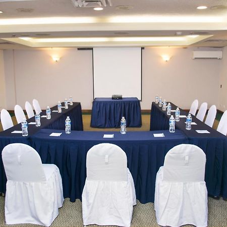 Istay Hotel Сьюдад-Хуарес Екстер'єр фото Meeting room