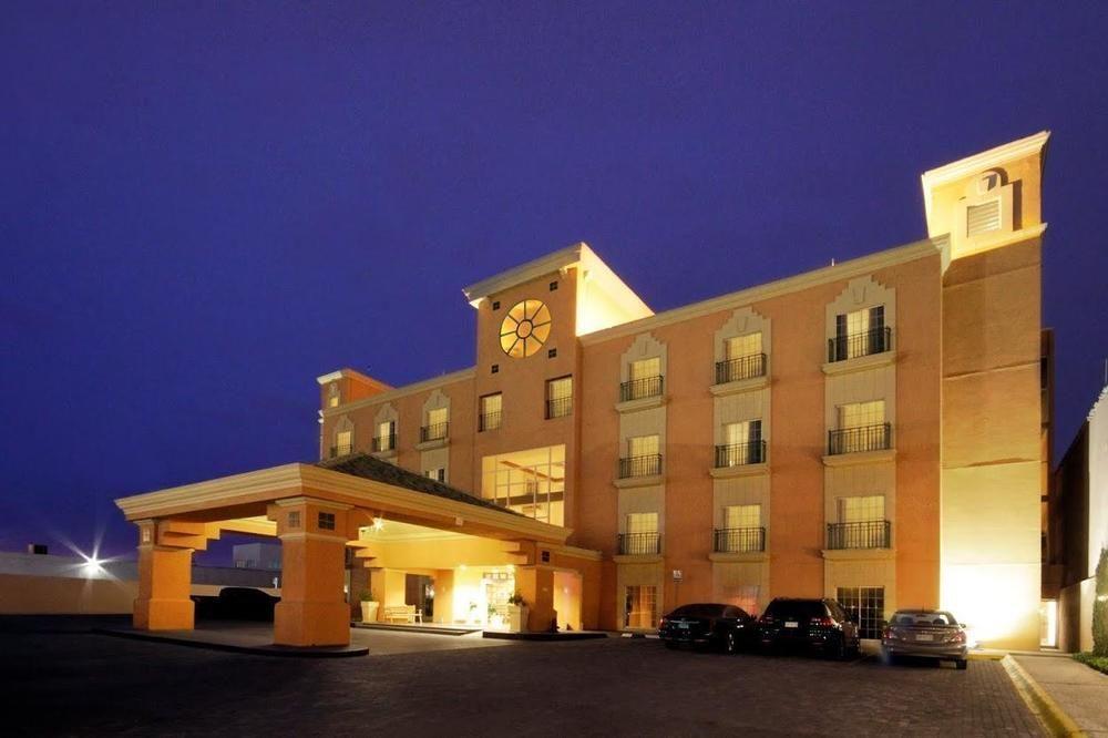 Istay Hotel Сьюдад-Хуарес Екстер'єр фото The Hilton San Antonio Airport