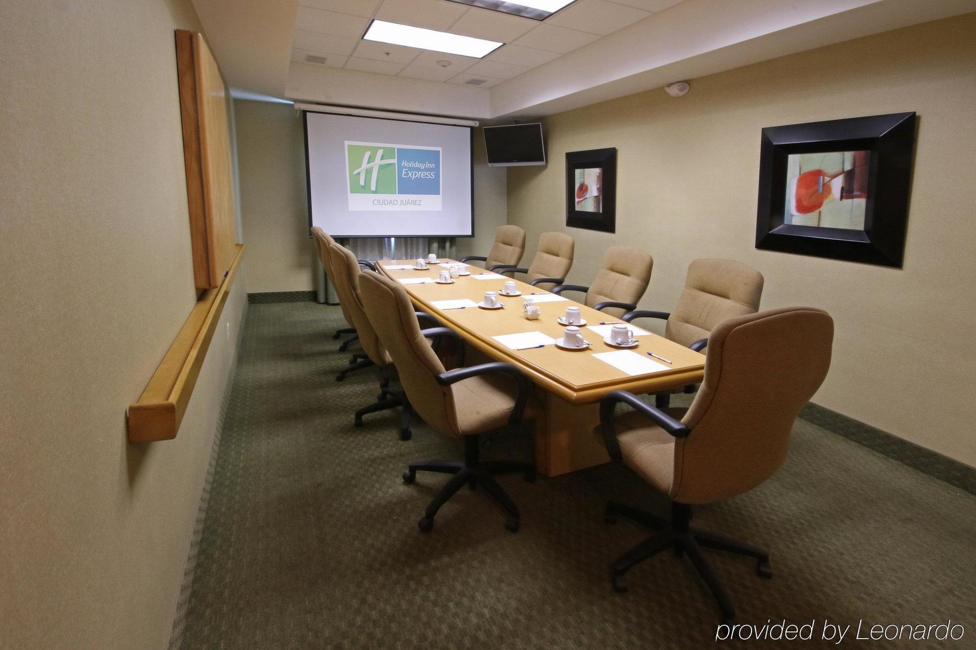Istay Hotel Сьюдад-Хуарес Екстер'єр фото A typical boardroom