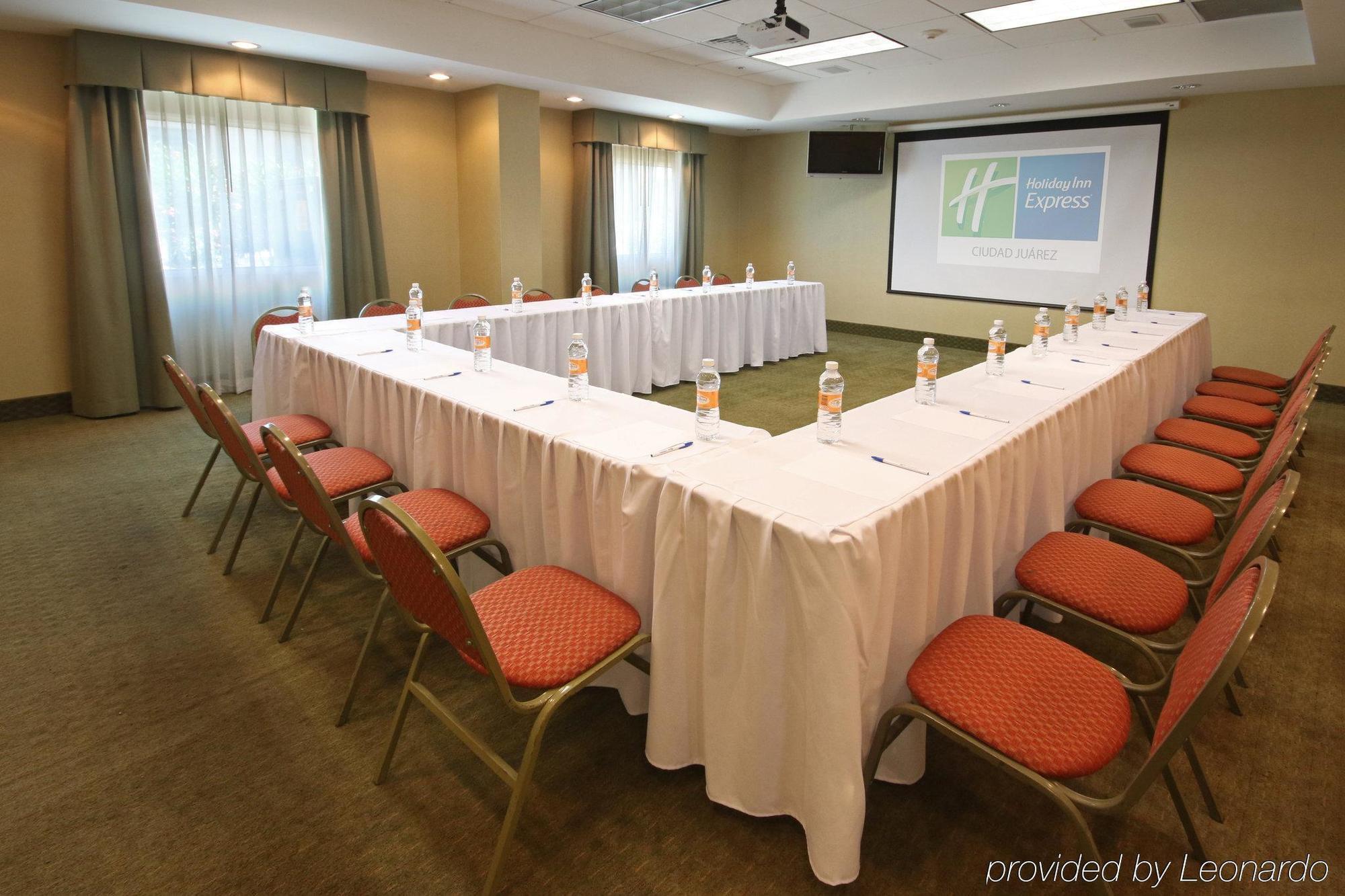 Istay Hotel Сьюдад-Хуарес Екстер'єр фото U-shaped table