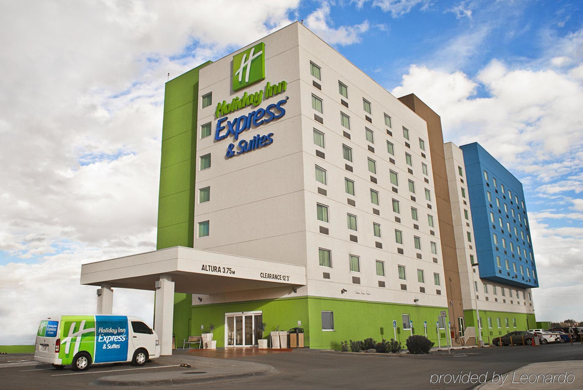 Istay Hotel Сьюдад-Хуарес Екстер'єр фото Holiday Inn Express & Suites in Phoenix, Arizona